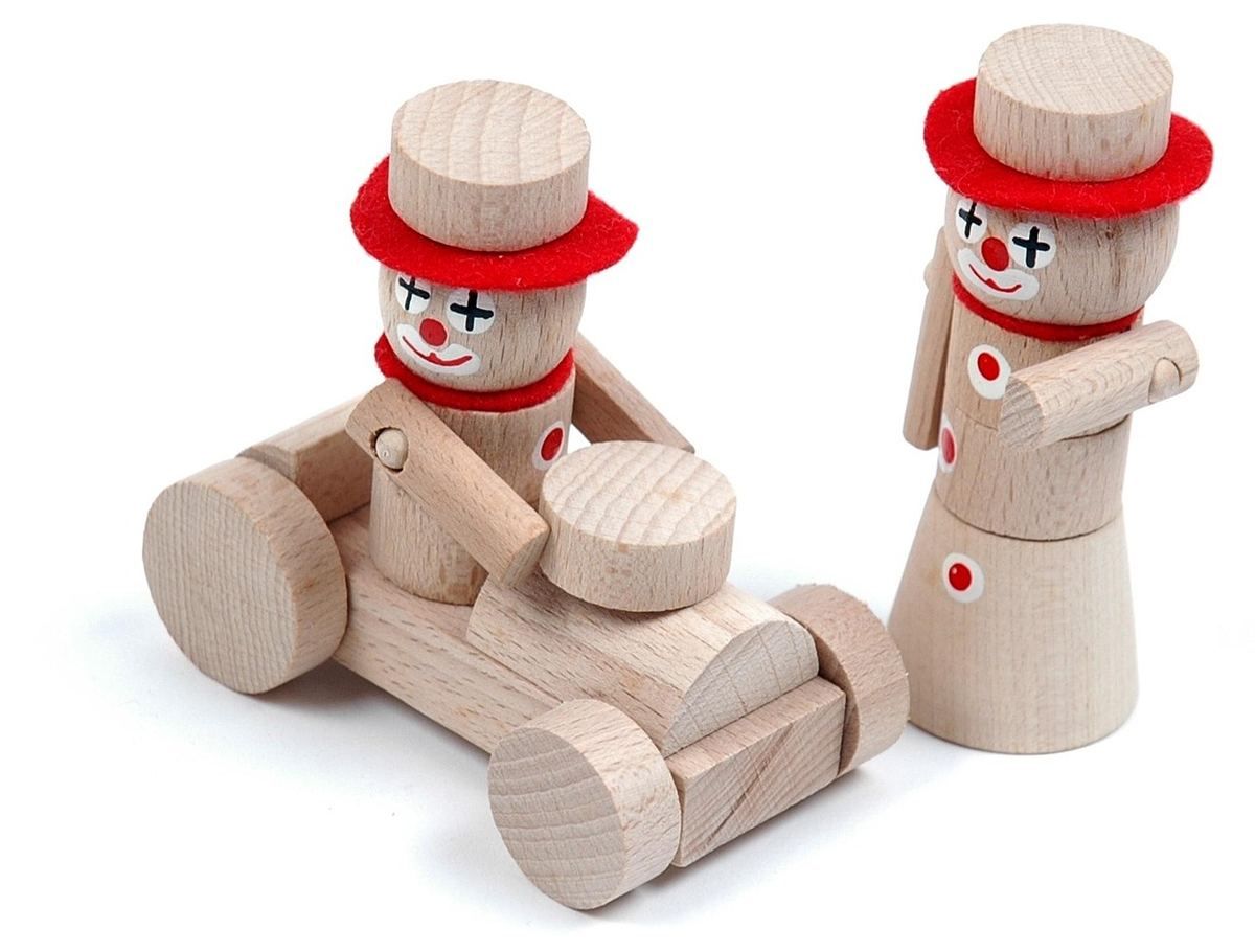 Le jouet en bois résiste à l'écran parce qu'il ne fait rien tout seul